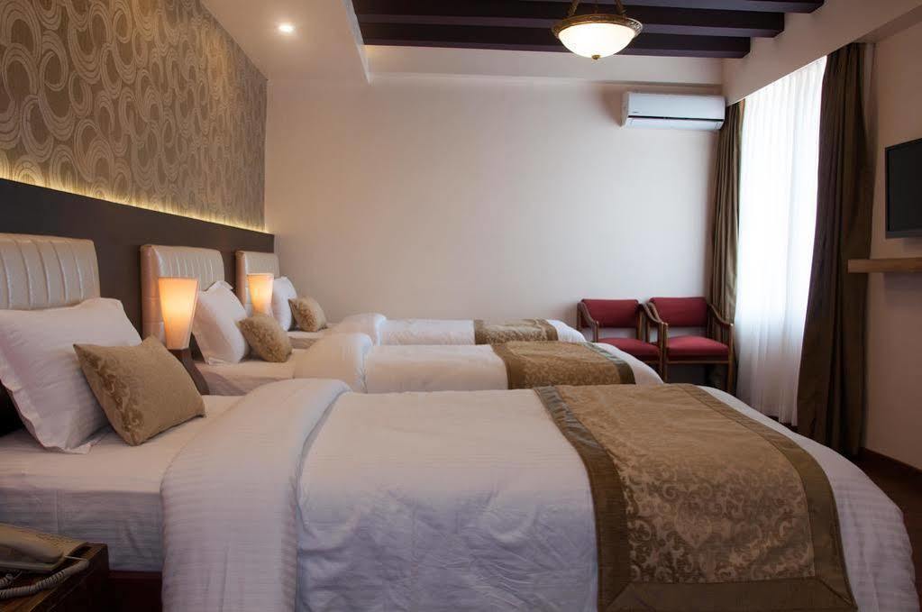 Mandala Boutique Hotel Катманду Екстер'єр фото
