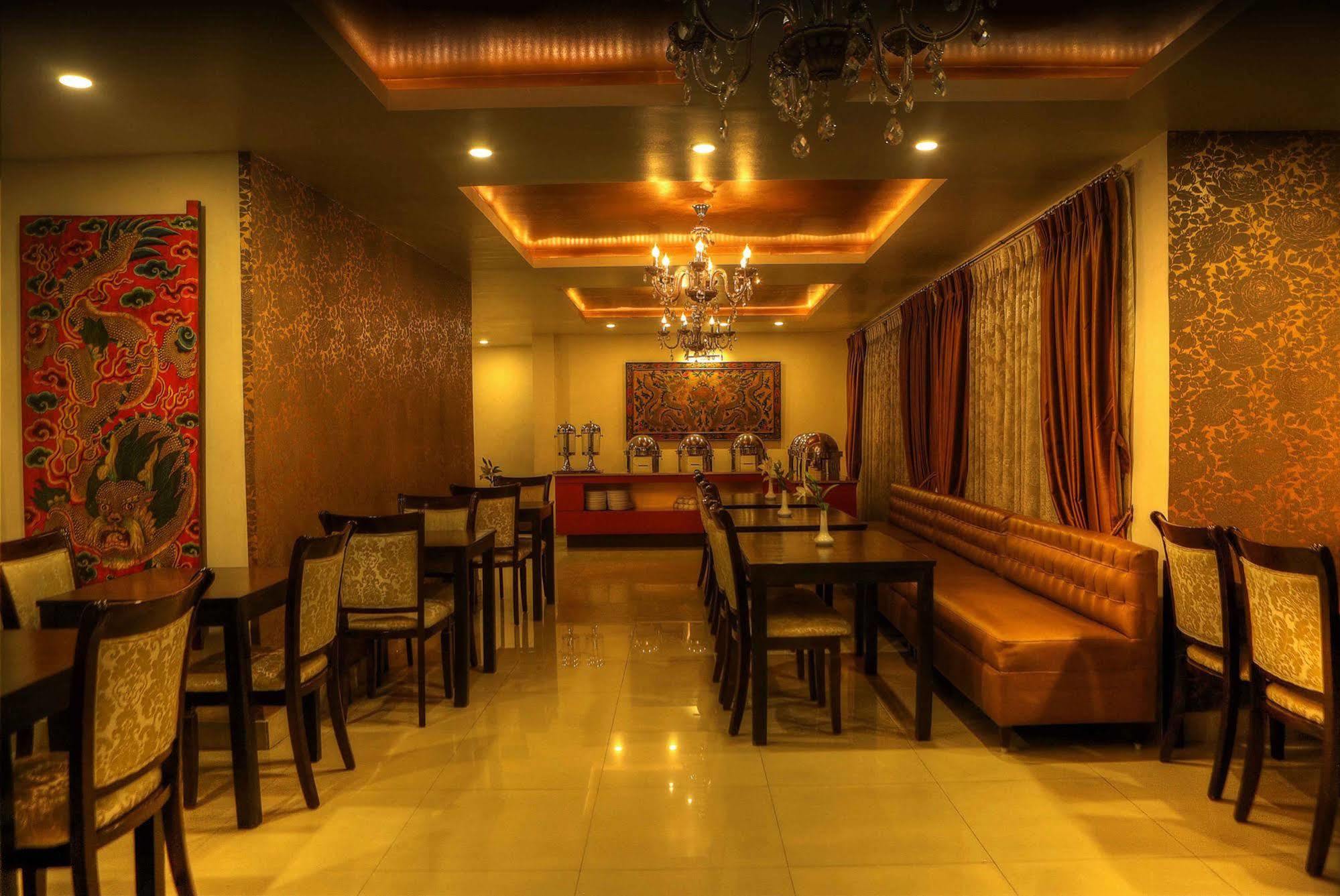 Mandala Boutique Hotel Катманду Екстер'єр фото